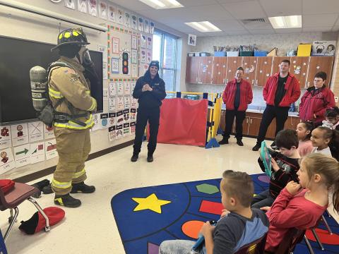 Santaquin Fire Department Visits EEC Class