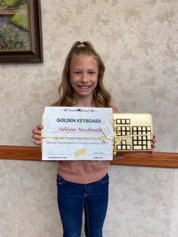 4th Grade Keyboarding Contest Winner